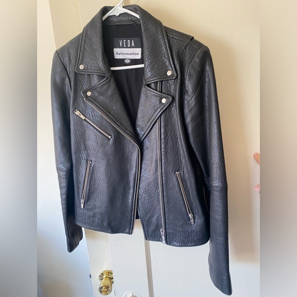 Reformation Veda jacket - Picture 3 of 7